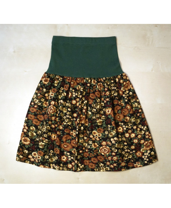 Girls Autumn Colours Corduroy skirt, 4-6 years old, elasticated waist, Green, Yellow, Brown 